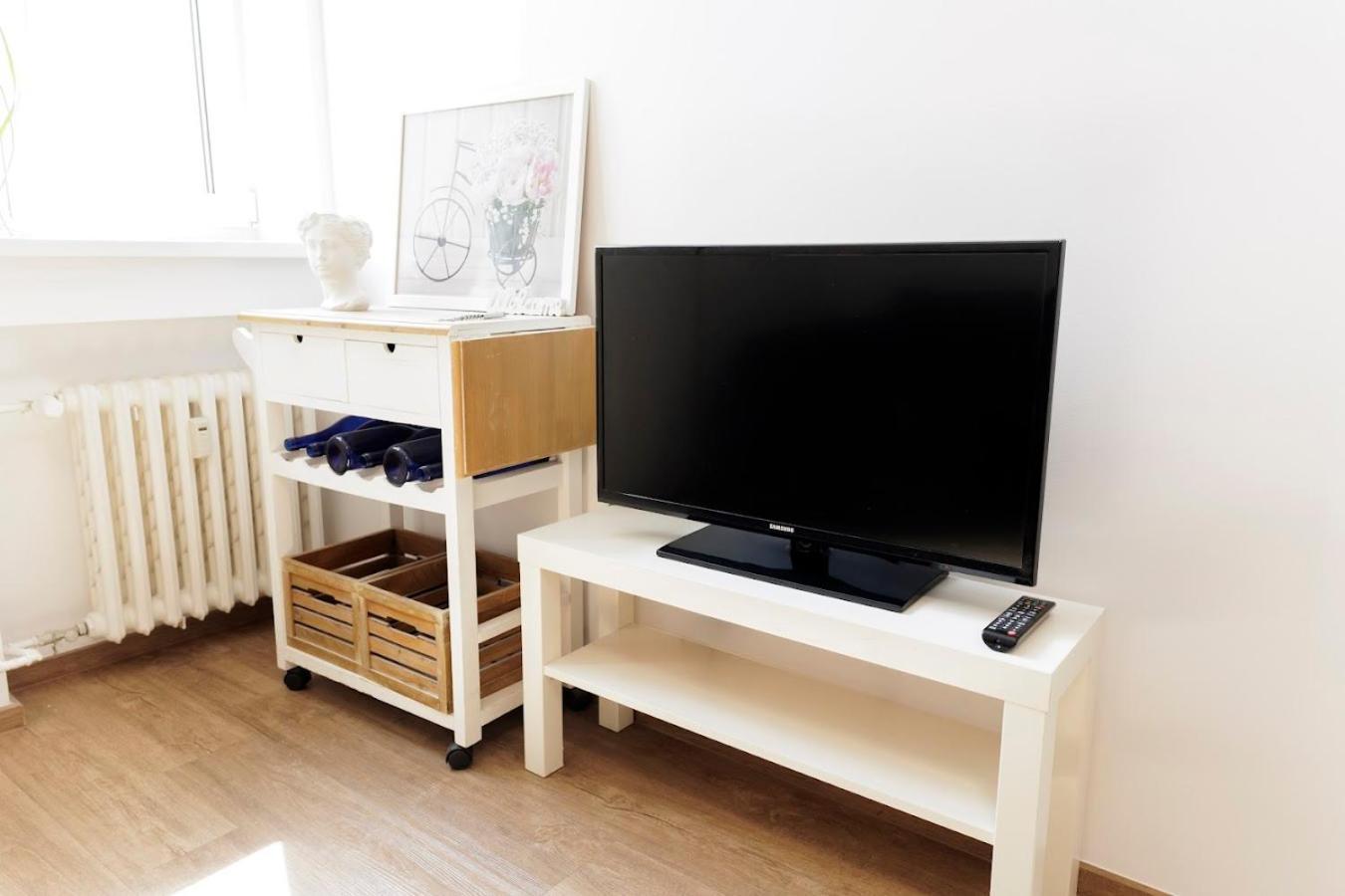 Apartamento Boutique Flat In Old Town Bratislava Exterior foto